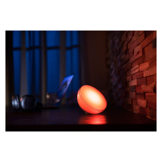 Philips Hue Nešiojamasis tikslinis šviestuvas „Go“