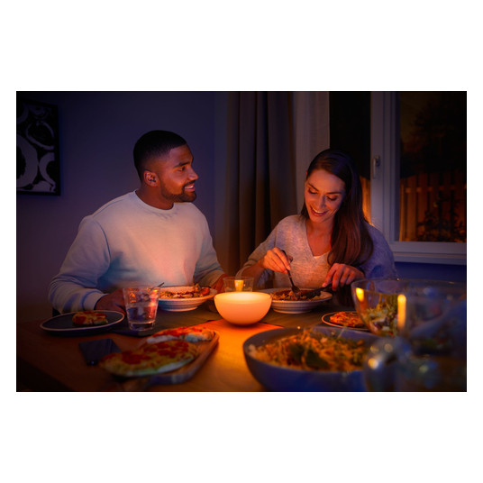 Philips Hue Nešiojamasis tikslinis šviestuvas „Go“