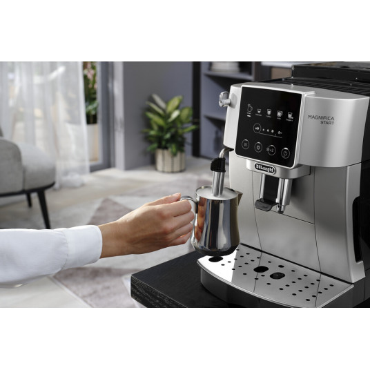 Kavos aparatas Delonghi ECAM220.31.SB