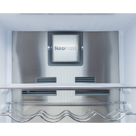 Įmontuojamas šaldytuvas BEKO BCNE400E50SHN 