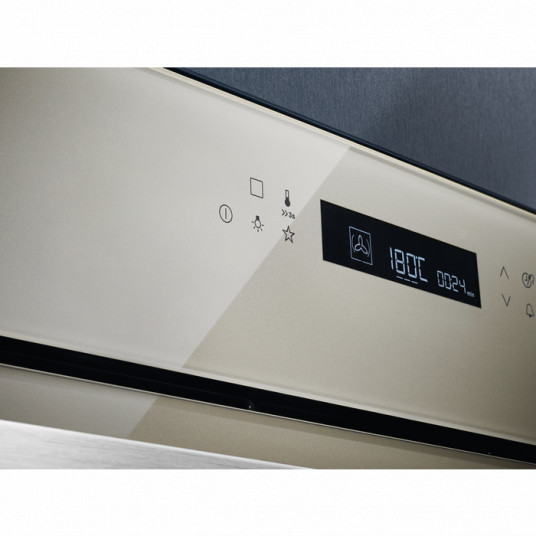 Orkaitė ELECTROLUX LOE7C31S