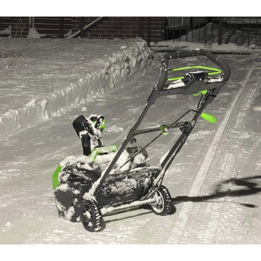 Sniego valytuvas Greenworks GD40ST (be akumuliatoriaus ir kroviklio)