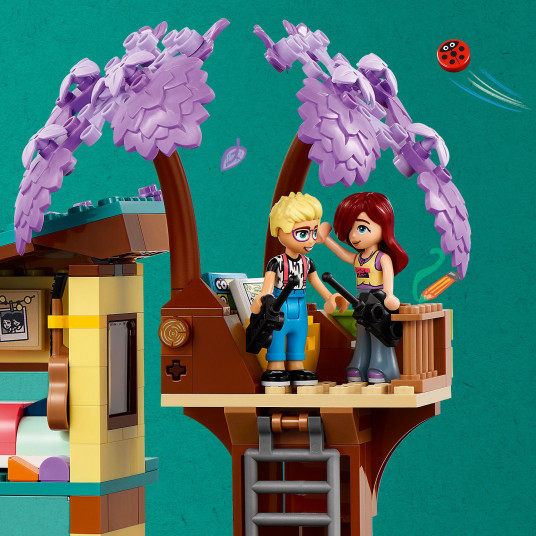 LEGO® 42620 Friends Olio ir Peizlės šeimų namai