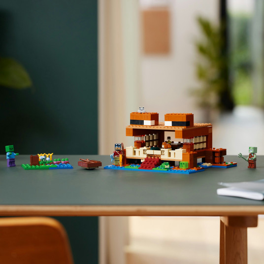 LEGO® 21256 Minecraft Varlių namas