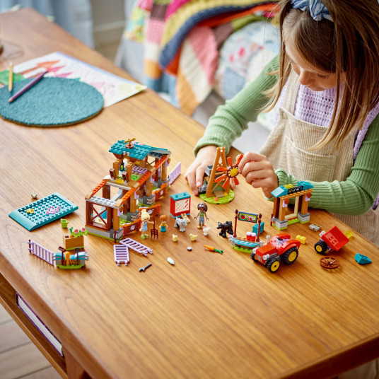 LEGO® 42617 FRIENDS Žemės ūkio gyvūnų prieglauda