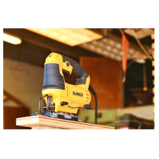 Elektrinis siaurapjūklis 650W DEWALT DWE349