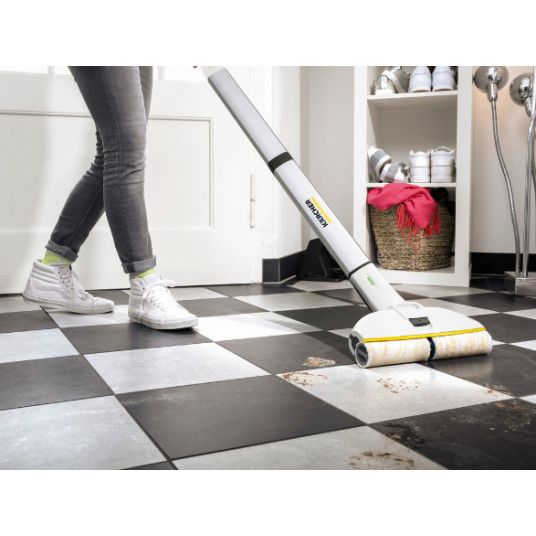 GRINDŲ VALYMO ĮRENGINYS KARCHER EWM 2, 1.056-310.0
