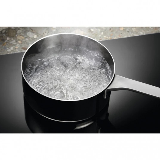 Indukcinė kaitlentė ELECTROLUX LIR60430