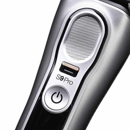 Barzdaskutė Braun 9465CC
