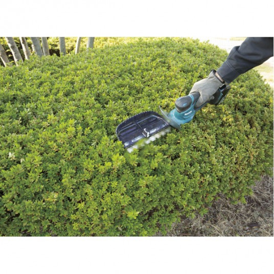 Akumuliatorinės gyvatvorių žirklės Makita DUM604ZX (be akumuliatoriaus ir kroviklio)