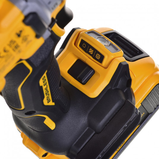 Gręžtuvas / suktuvas 18V BL 1X1.7Ah DCD800E1T DEWALT