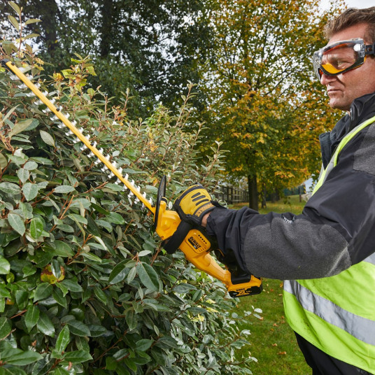 DEWALT DCM563P1-QW elektrinės gyvatvorių žirklės Viengubas peiliukas 3,4 kg