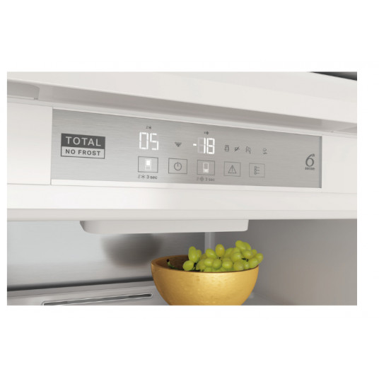 Įmontuojamas šaldytuvas Whirlpool WHC18 T574 P