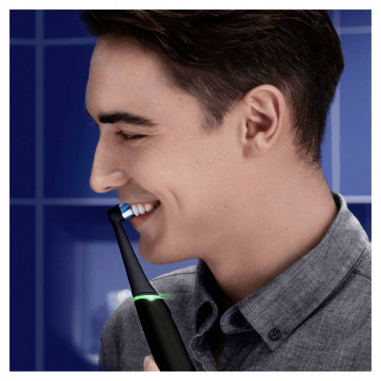 Oral-B iO Series 6s elektrinis dantų šepetėlis, juodas