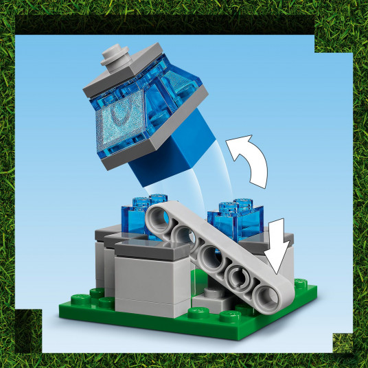 LEGO® 21273 Minecraft® Gastas balionas ir kaimo užpuolimas