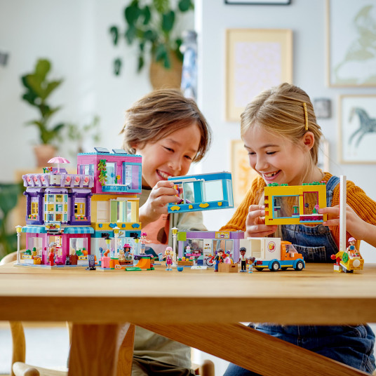 LEGO® 41704 FRIENDS Pagrindinės gatvės pastatas