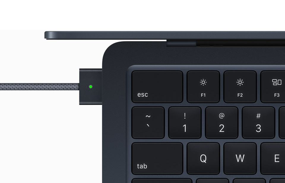 macbook air m3 06.jpeg